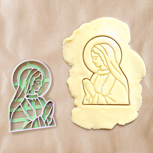 Offrez et partagez vos créations gourmandes ! Minty Hours crée de beaux emporte-pièces à biscuits autour des fêtes de la foi et des jolis événements saisonniers.